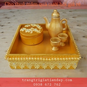 GIÁ KHAY TRẦU RƯỢU CƯỚI HỎI MÀU VÀNG