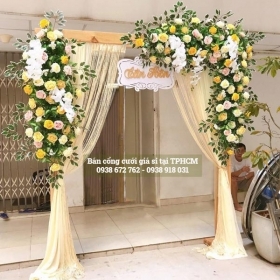 MUA CỔNG HOA CƯỚI GIÁ RẺ TẠI SÀI GÒN
