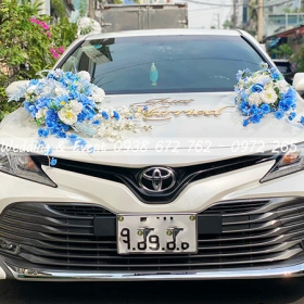 HOA GIẢ TRANG TRÍ XE HOA CƯỚI ĐẸP MÀU XANH
