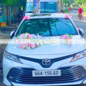 THUÊ HOA GIẢ TRANG TRÍ XE HOA TẠI TPHCM