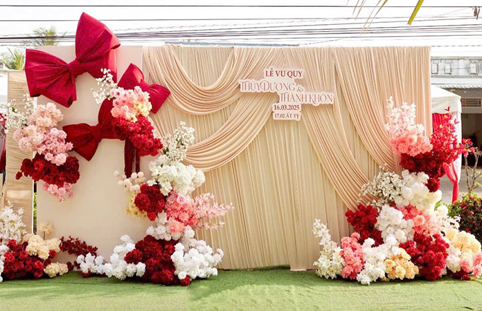 cho thuê backdrop cưới giá rẻ tại TPHCM