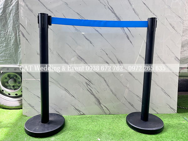 Cho thuê cột chắn inox dây căng tại TPHCM