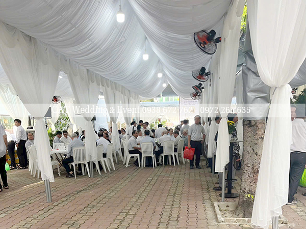 cho thuê rạp cưới full màu trắng tại tphcm