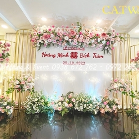 GIÁ THUÊ BACKDROP ĐÁM CƯỚI GIÁ RẺ TẠI QUẬN 5
