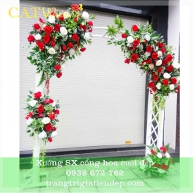 BÁN CỔNG HOA CƯỚI NGOÀI TRỜI MÀU ĐỎ
